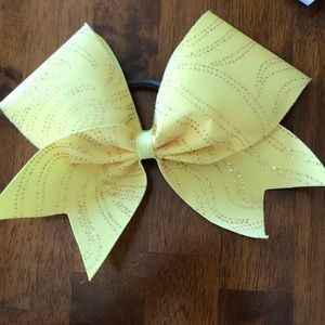 Yellow cheer bow